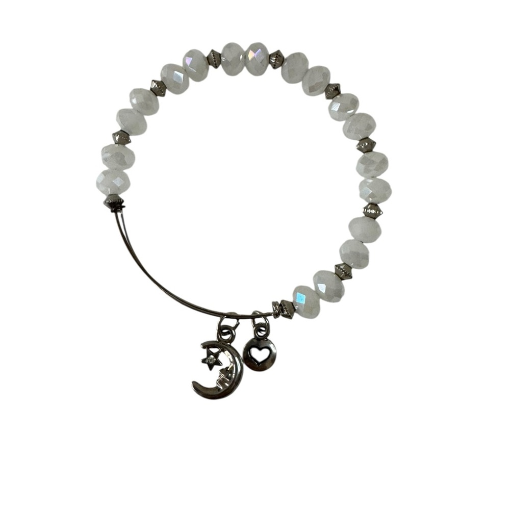 Silver Charm Beaded Bracelet with Moon and Heart Y2K Retro‎ Glam